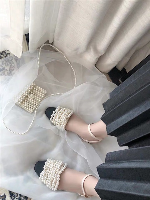 Dép búp bê ngọc