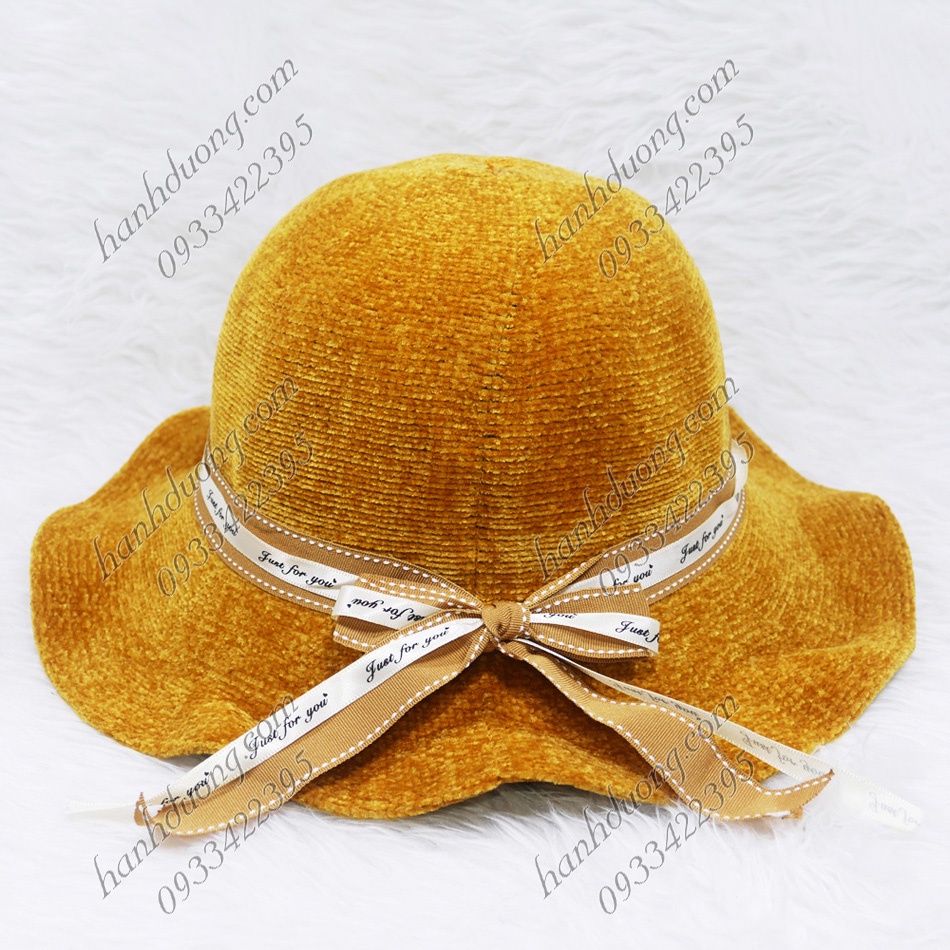 Nón tai bèo Just For You vành rộng 8cm hàng quảng châu vành có độ ngợn sóng, phía trong có 2 dây rút