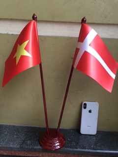 Cờ để bàn Việt Nam Đan mạch