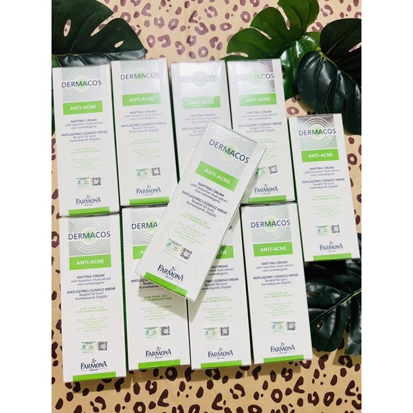 Kem Dưỡng Giảm Bóng Nhờn Farmona Dermacos Anti-Acne Matting Cream with Bioactive Mud  Extract Non-comedogenic 50ml