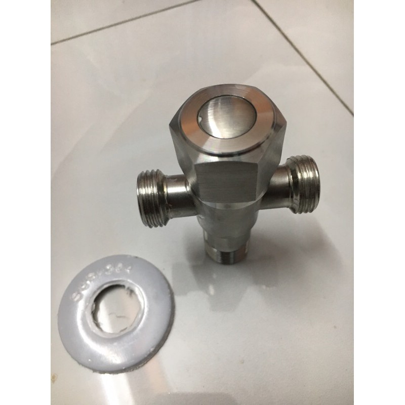van chia nước bồn cầu inox 304