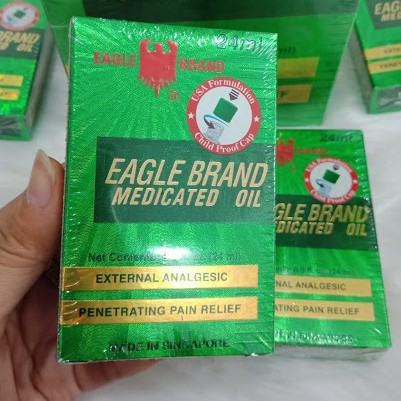 Dầu Gió Eagle Brand Medicated Oil (Con Ó) 24ml 2 nắp Xanh, Vàng, Trắng - Dành cho Thị Trường Mỹ