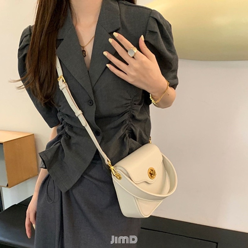 Túi xách thiết kế cao cấp khoá cài bông hoa - HAKEN