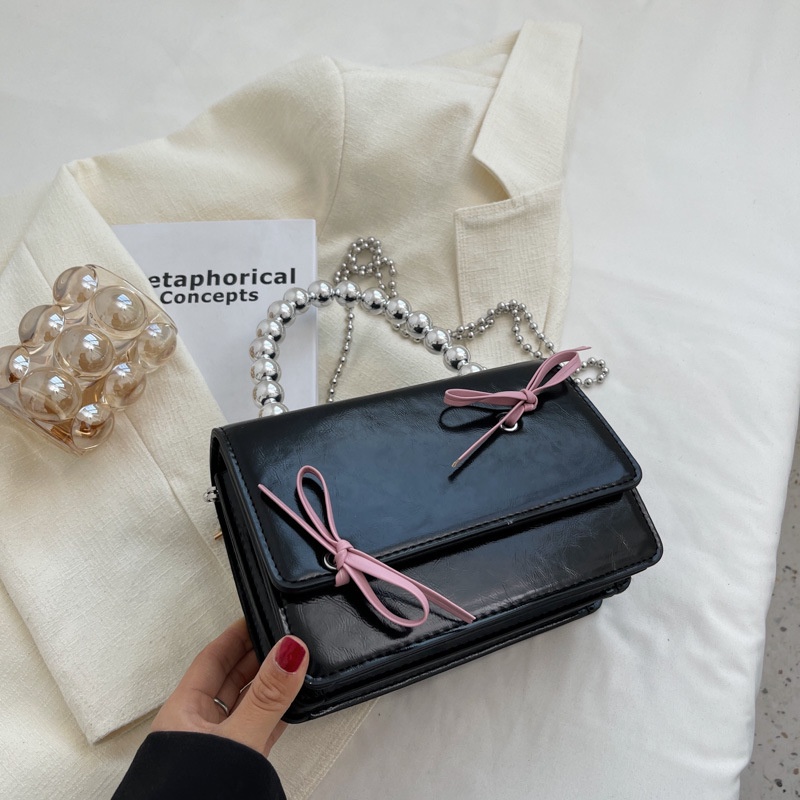 Túi Đeo Vai Hình Vuông Cỡ Nhỏ Phối Dây Xích Thời Trang Cho Nữ