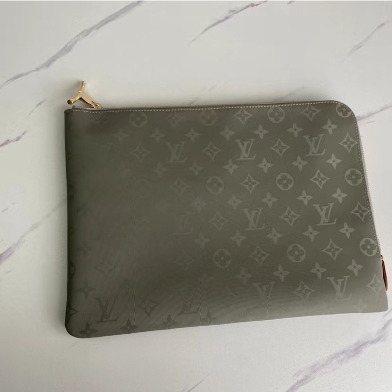 Sẵn sàng giao hàng Louis Vuitton LVM43442 Nam thời trang mới Túi xách đa chức năng nhẹ nhàng Bao đựng ipad