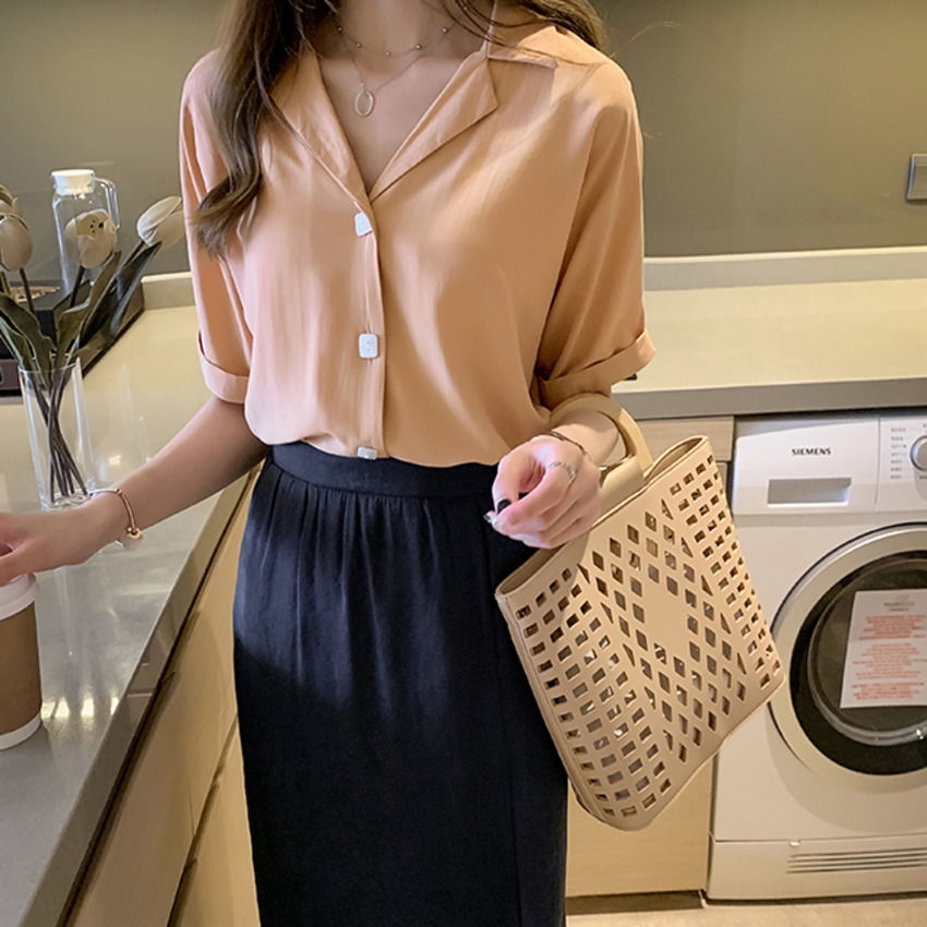 Áo sơ mi vải voan tay ngắn cổ vest màu trơn phong cách Hàn Quốc thời trang Hồng Kông cho nữ / học sinh