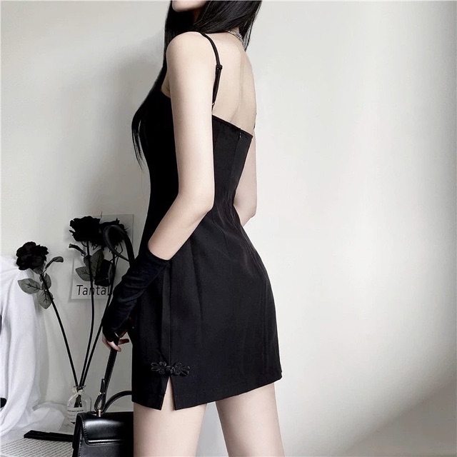 [Mã SKAMSALEP6 giảm 10% tối đa 100K đơn 150K] Váy 2 dây xẻ đùi | BigBuy360 - bigbuy360.vn