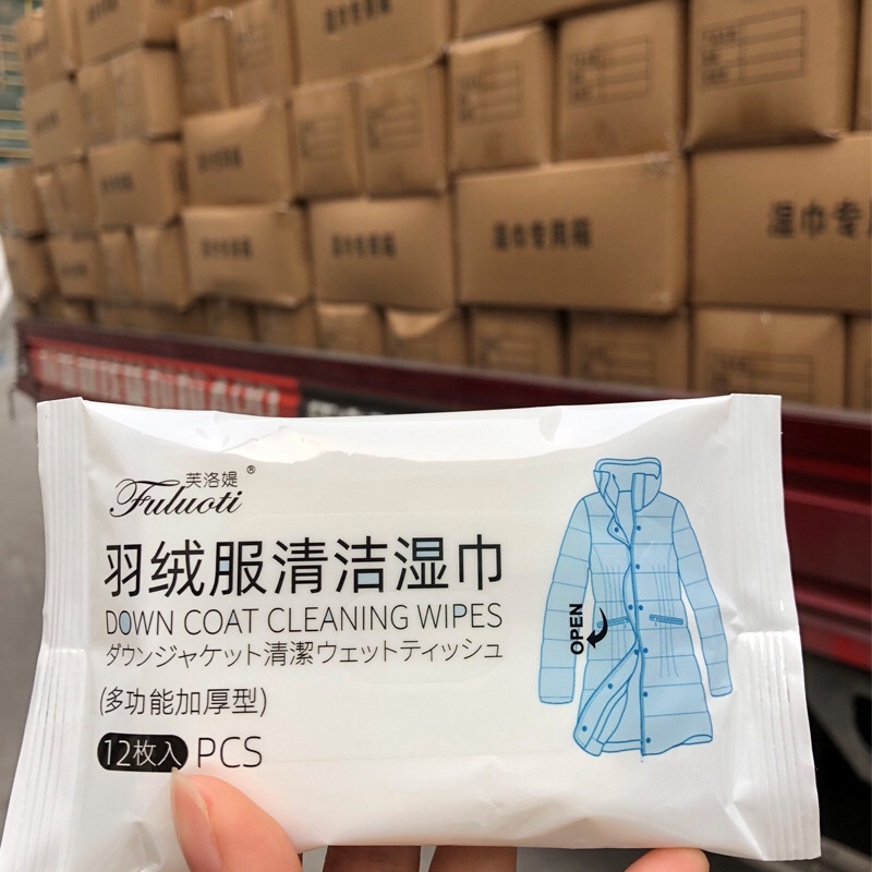 Túi 12 Khăn Ướt Lau Vết Bẩn Áo Khoắc, Giày, Túi Xách