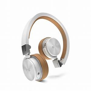 Tai nghe Bluetooth AKG Y45BT (White) - Mẫu mới nhất