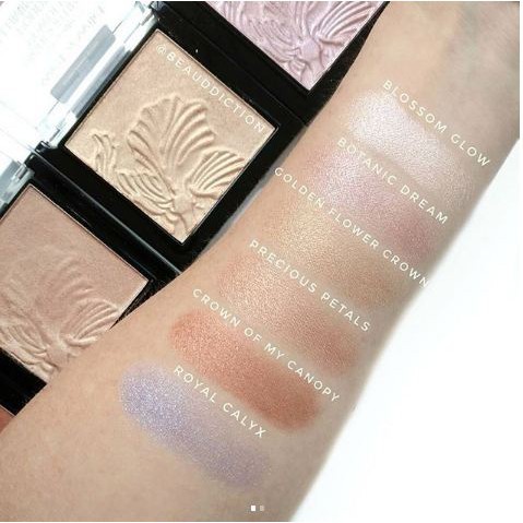 Phấn bắt sáng Wet N Wild MegaGlo Highlighting Powder