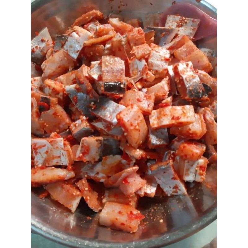 Dứa ướp tỏi ớt. khay 500g