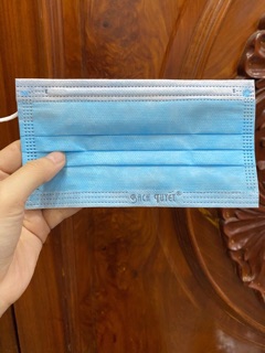 khau trang bạch tuyet