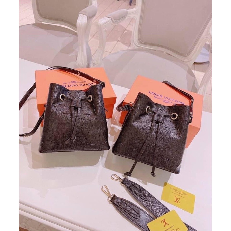 balo l...v rút ...