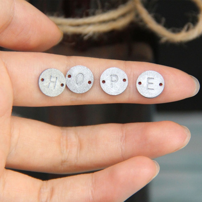 Khuôn resin làm mặt vòng cổ tròn chữ cái