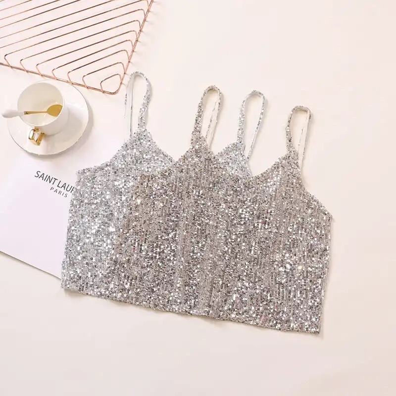 Áo lấp lánh kim tuyến