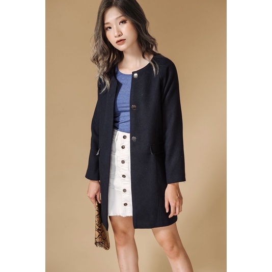 size M to L áo trench coat măngto màu đen nhánh chất xịn 2hand mới đét | BigBuy360 - bigbuy360.vn