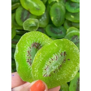 Mứt kiwi xanh