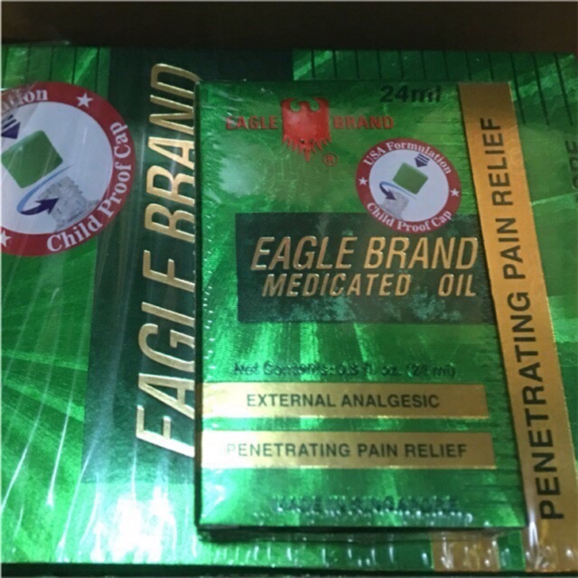 Dầu xanh con ó 2 nắp Eagle Brand Medicated Oil