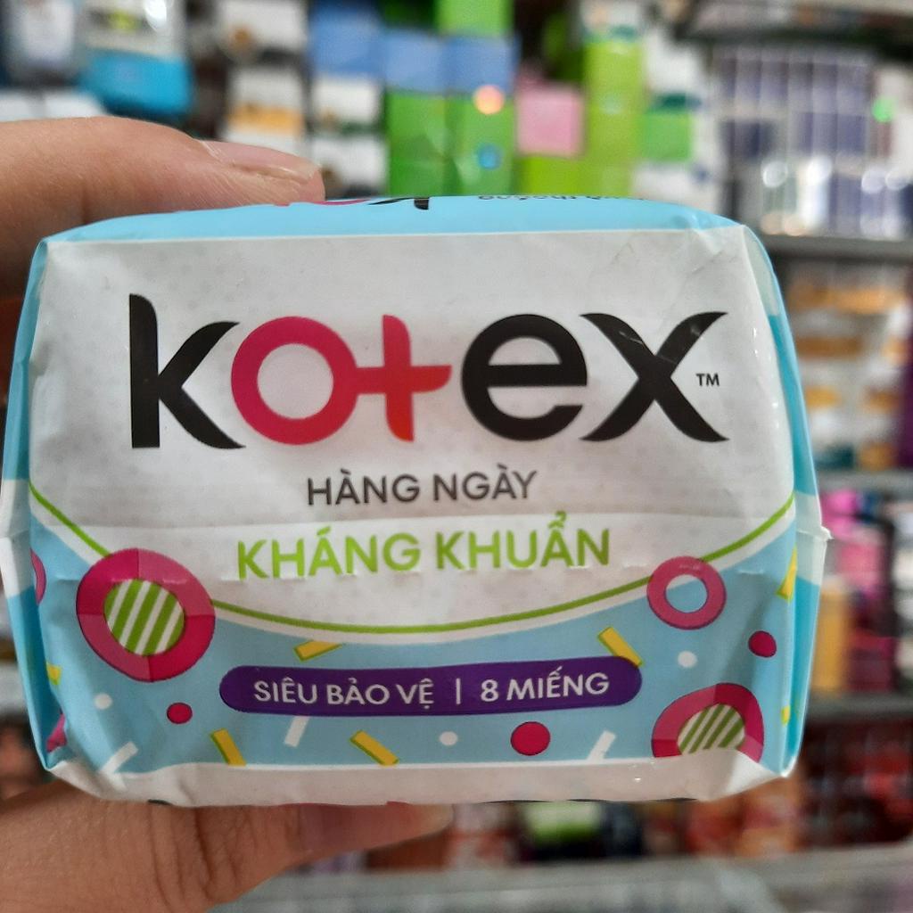 Băng vệ sinh siêu bảo vệ hằng ngày Kotex (8 miếng/gói)