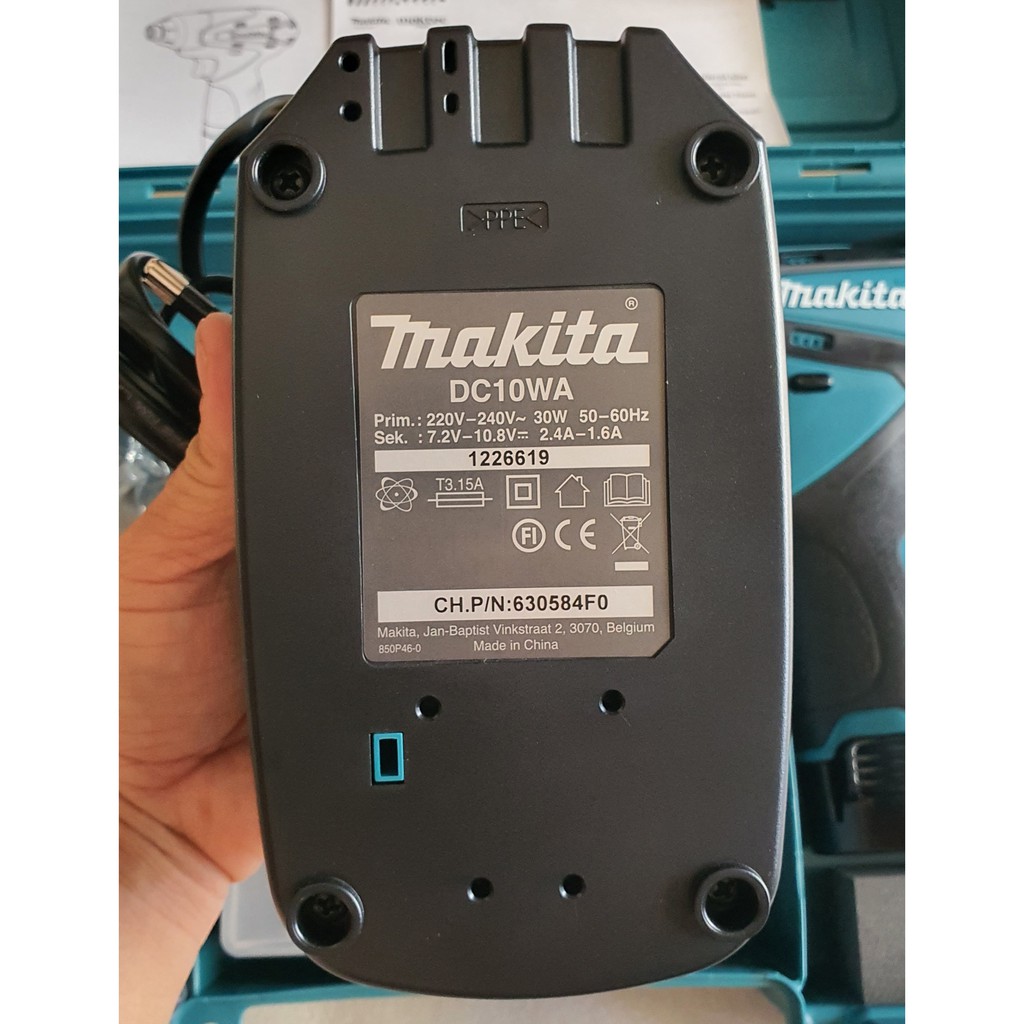 BỘ MÁY BẮN VÍT MAKITA TD090DWE 10.8V (1 MÁY 2 PIN 1 SẠC 1 THÙNG ĐỰNG)