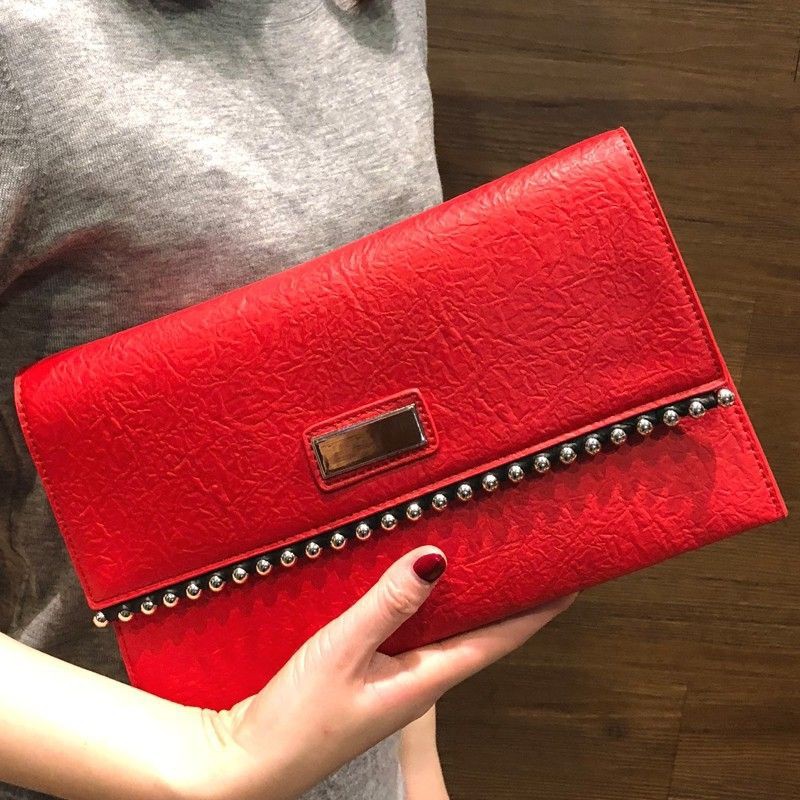 Ví cầm tay zara, viền bi ( clutch kèm dây ) chất xịn sang chảnh