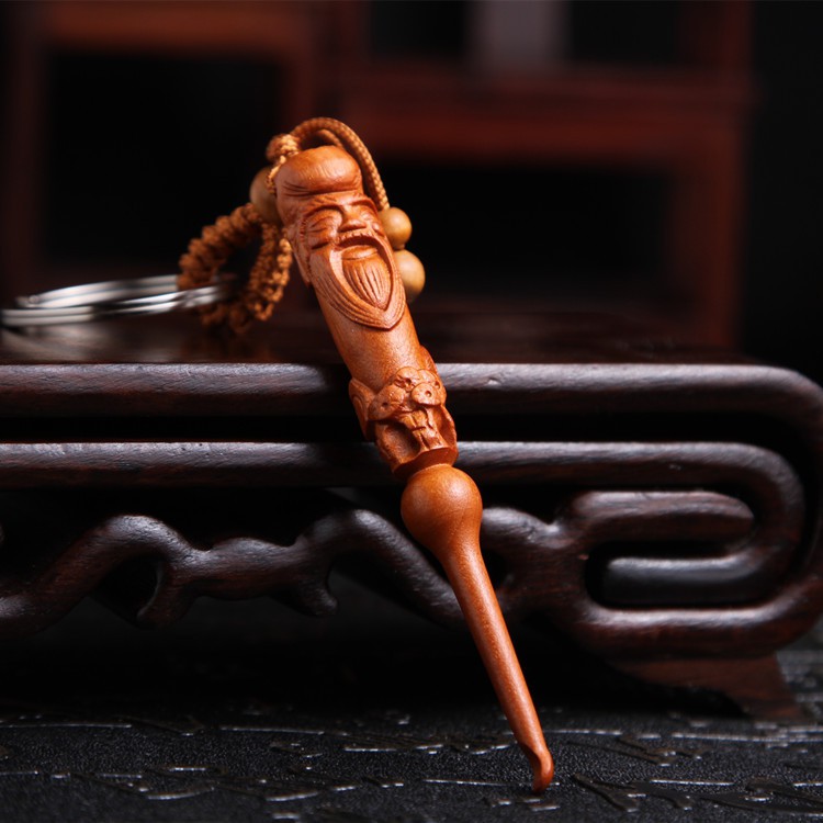 Móc khóa gỗ trang trí khắc hình ông thọ cực đẹp - kiêm lấy ráy tai tiện dụng