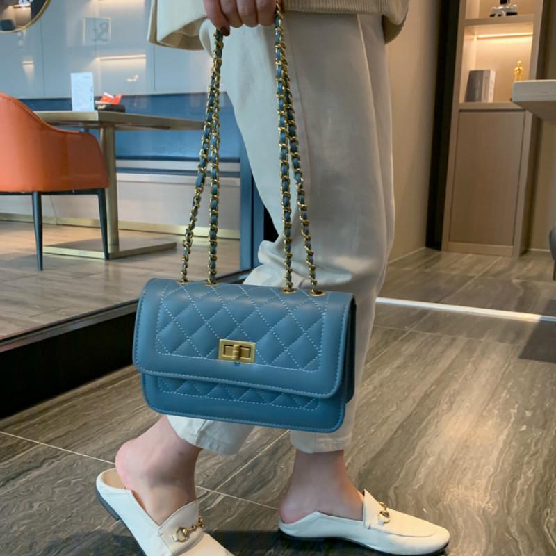 Túi Đeo Vai Hình Vuông Cỡ Nhỏ Phối Dây Đeo Sợi Xích Thời Trang Dễ Phối Đồ