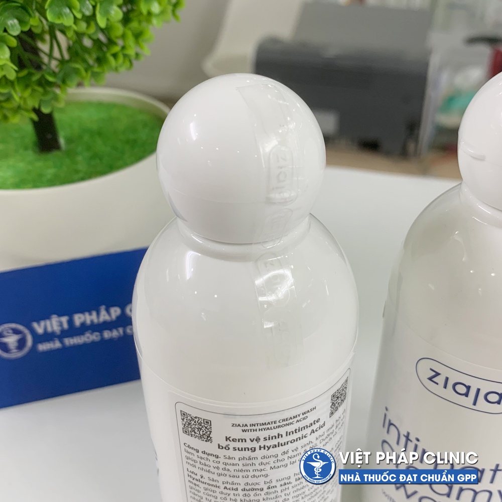 Dung dịch vệ sinh Ziaja Intimate creamy wash