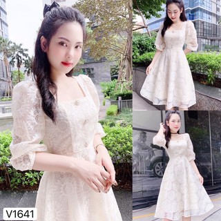 váy ren xoè hoa cúc hàng thiết kế VHS012199