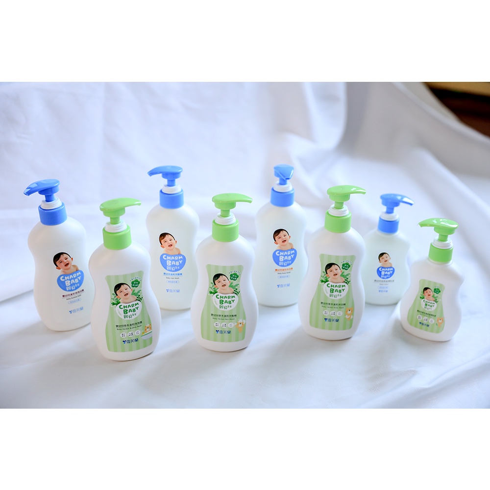 Sữa tắm gội tạo bọt bong bóng ôn hòa CHARM BABY Baby Bubble Bath 400ml