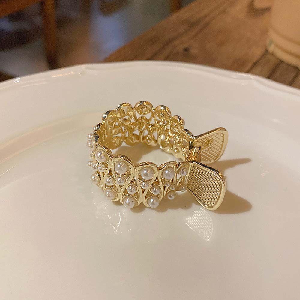 LILYES Women's Hair Claw Fashion Temperament Hair Accessories Summer Korean Style Hairpin High Ponytail Crab Clip Pearl Barrette