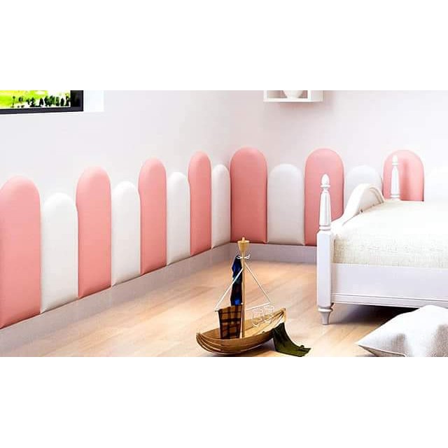 Tấm dán tường nệm da trang trí phòng ngủ an toàn cho con bé 20X50X3CM