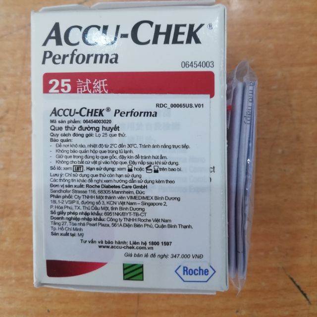 Que thử đường huyết Accu-chek Performa (có code 25 que)