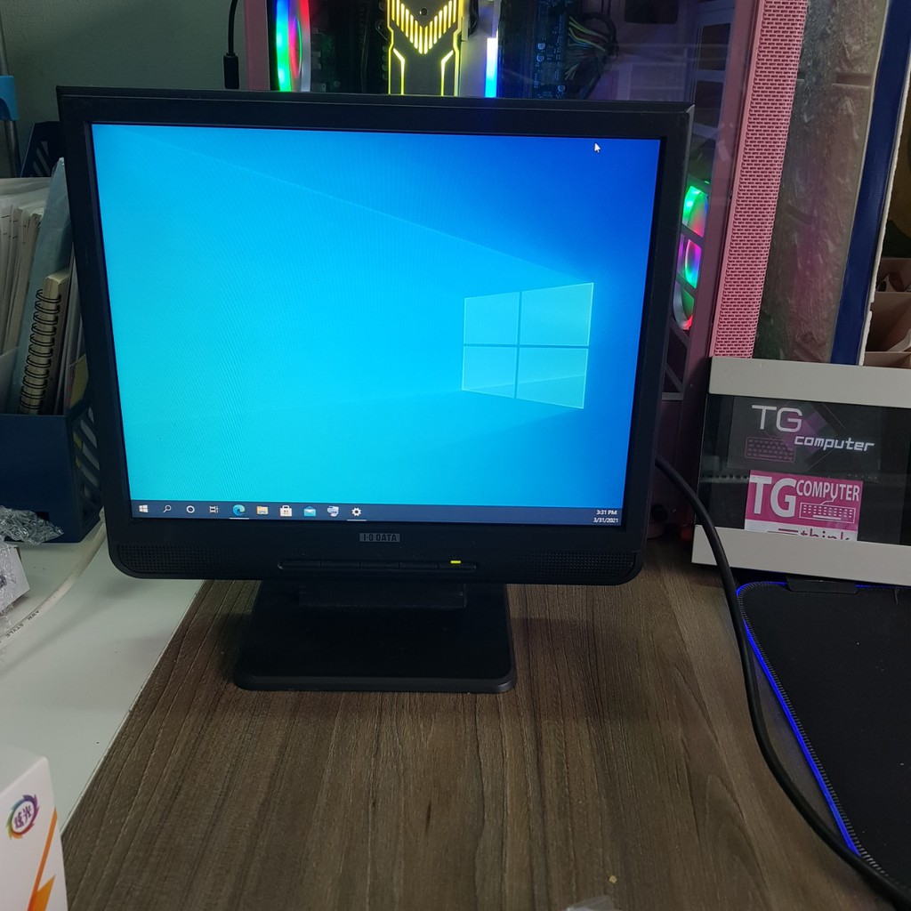 Màn hình máy tính LCD 15 inch sáng đẹp | BigBuy360 - bigbuy360.vn