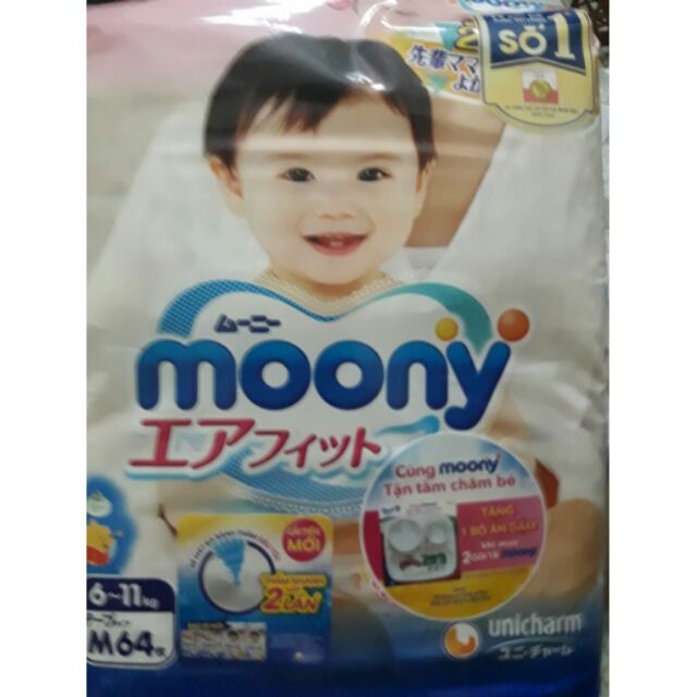 TÃ - BỈM DÁN MOONY M64