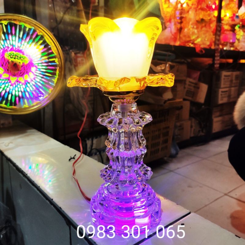 Đèn thờ thủy tinh hình bông hoa cao cấp ánh sáng LED, đế đèn LED đổi màu đế cực đẹp