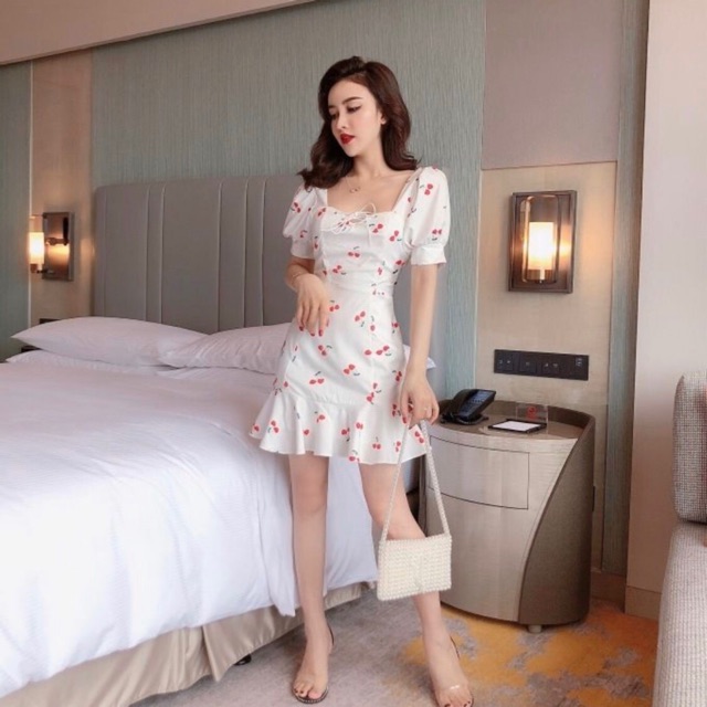 Đầm cherry vàng nghệ mắc cáo