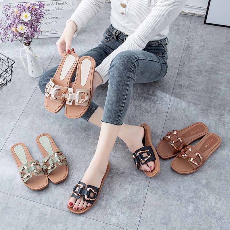 Dép Sandal Mùa Hè 2022 Đế Phẳng Có Khóa Kim Loại Đơn Giản Màu Sắc Thời Trang Phong Cách Mới Cho Nữ