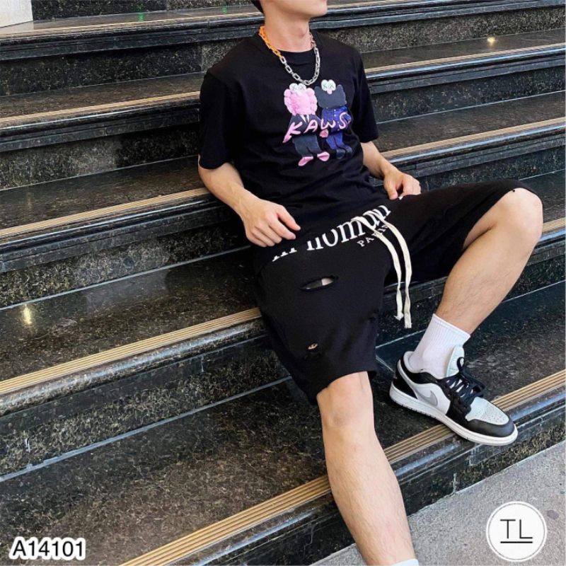Áo thun Kaws nam cộc tay hot hit phong cách cá tính