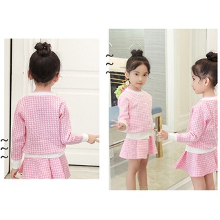 Váy len hồng cho bé