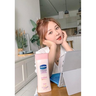 Sữa Dưỡng Thể Vaseline Body Lotion 725ml