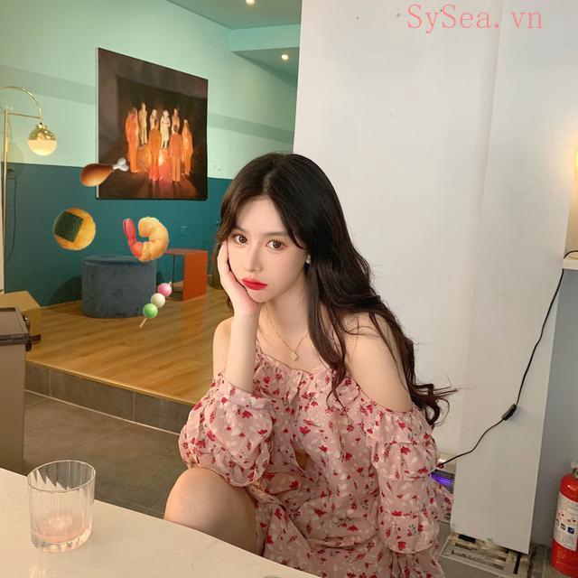 Đầm Trễ Vai Màu Hồng Thiết Kế Dáng Rộng Che Khuyết Điểm