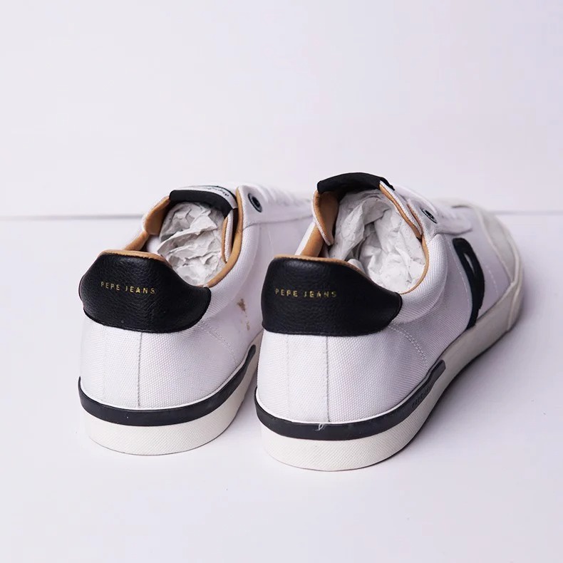 Giày đế bằng xuất dư Anh pepe jeans - Trắng gót Đen