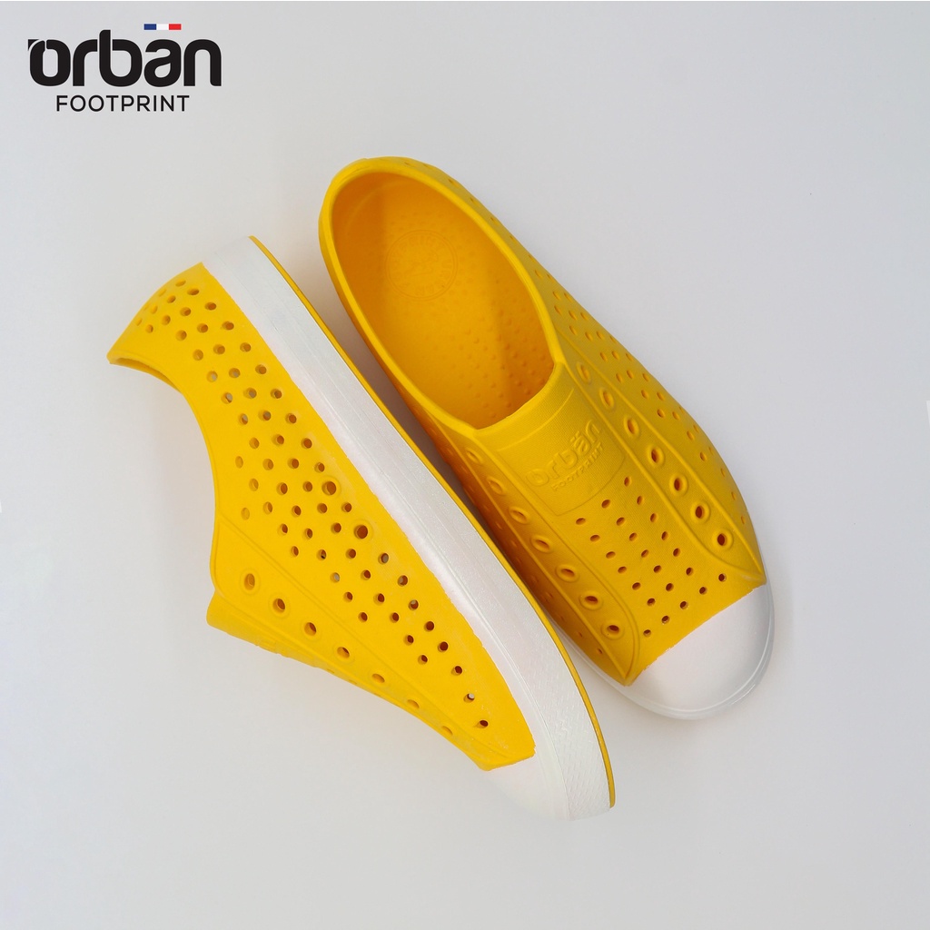 Giày trẻ em Urban thoáng khí cao cấp siêu nhẹ D2001 vàng trắng