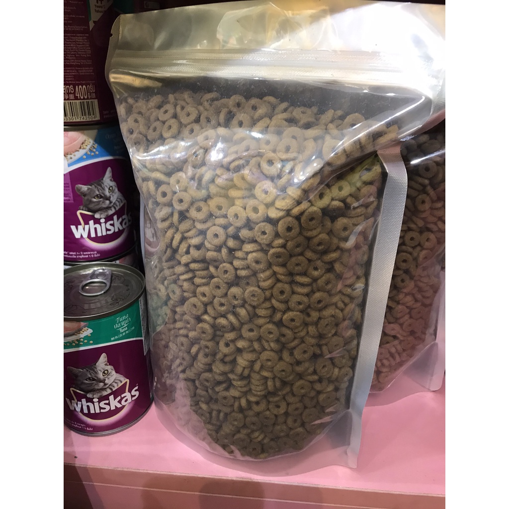 Thức ăn cho mèo Royal Canin Fit 32