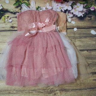 Đầm ren tầng hai dây
