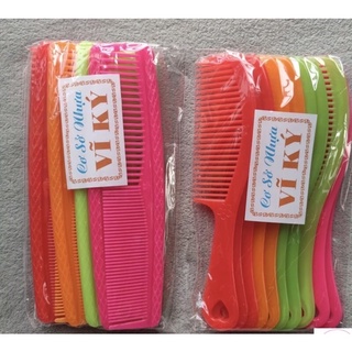 Lược chải tóc Vĩ Ký loại có cán cầm 19cm
