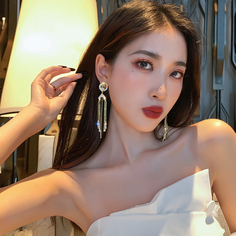 Bông tai thiết kế hình quạt tròn tua dài mạ vàng_M1252
