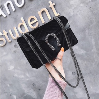 Túi đeo chéo nữ cực teen