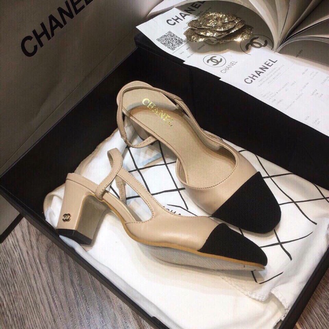 Sandal